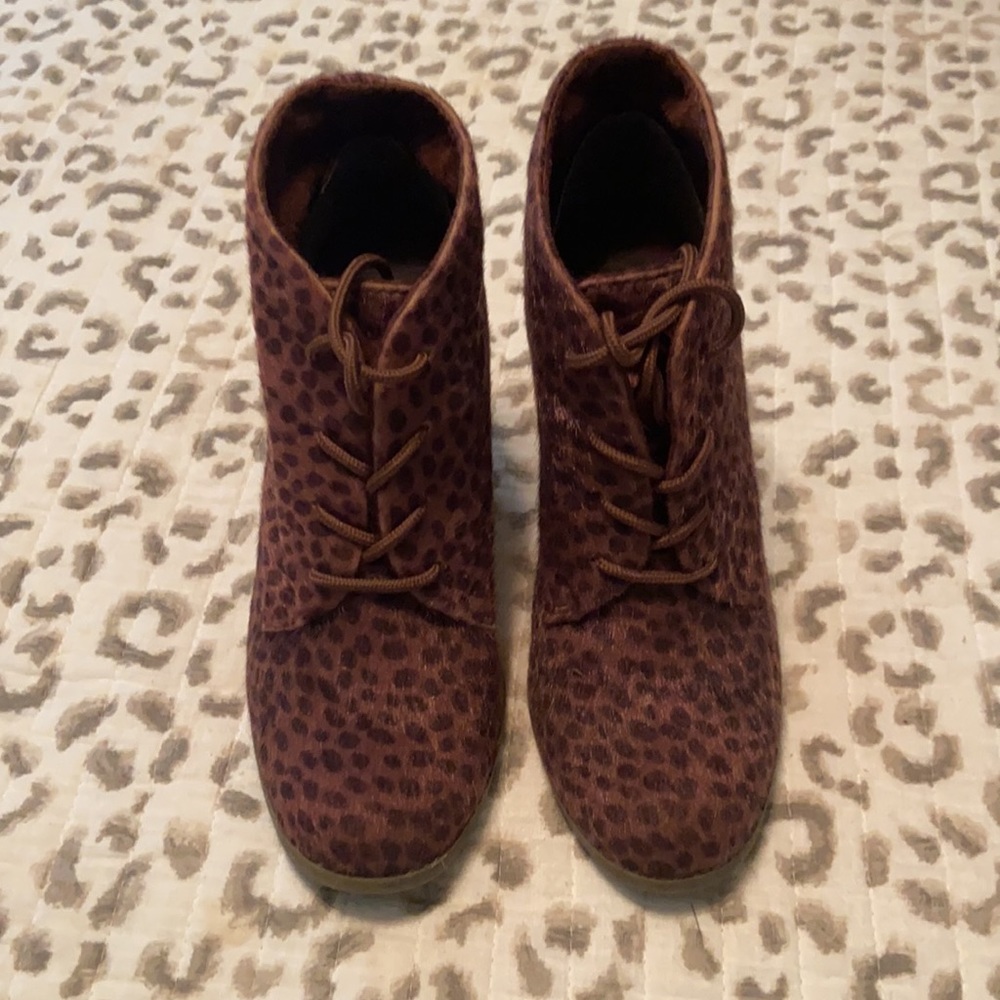 Cheetah booties - Picture 2 of 4